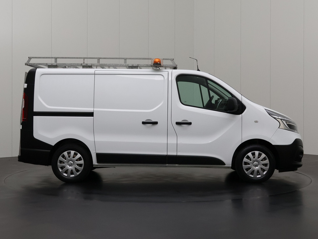 Renault Trafic 2.0DCi 120PK Imperiaal | Betimmering | Camera | Airco | Cruise | 3-Persoons 13