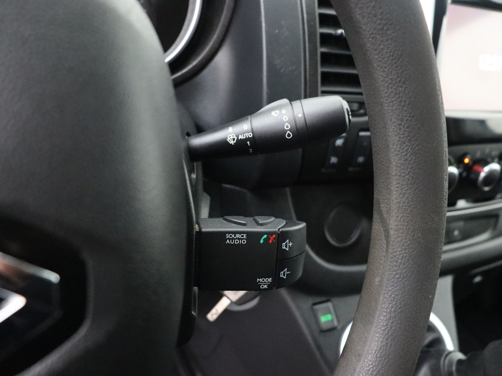 Renault Trafic 2.0DCi 120PK Imperiaal | Navigatie | Camera | Airco | Cruise | 3-Persoons 15