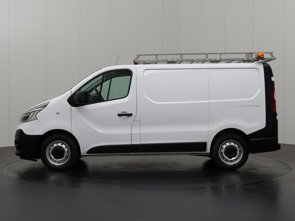 Renault Trafic 2.0DCi 120PK Imperiaal | Navigatie | Imperiaal | Airco | 3-Persoons | Cruise 12