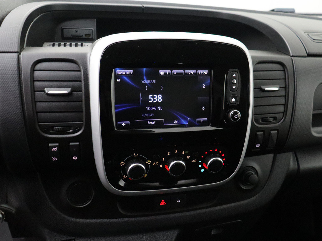 Renault Trafic 2.0DCi 120PK Imperiaal | Navigatie | Imperiaal | Airco | 3-Persoons | Cruise 17