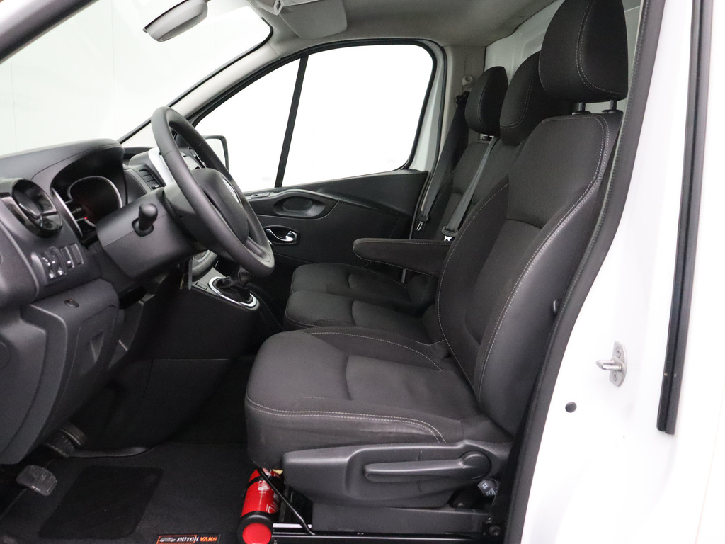 Renault Trafic 2.0DCi 120PK Imperiaal | Navigatie | Imperiaal | Airco | 3-Persoons | Cruise 20