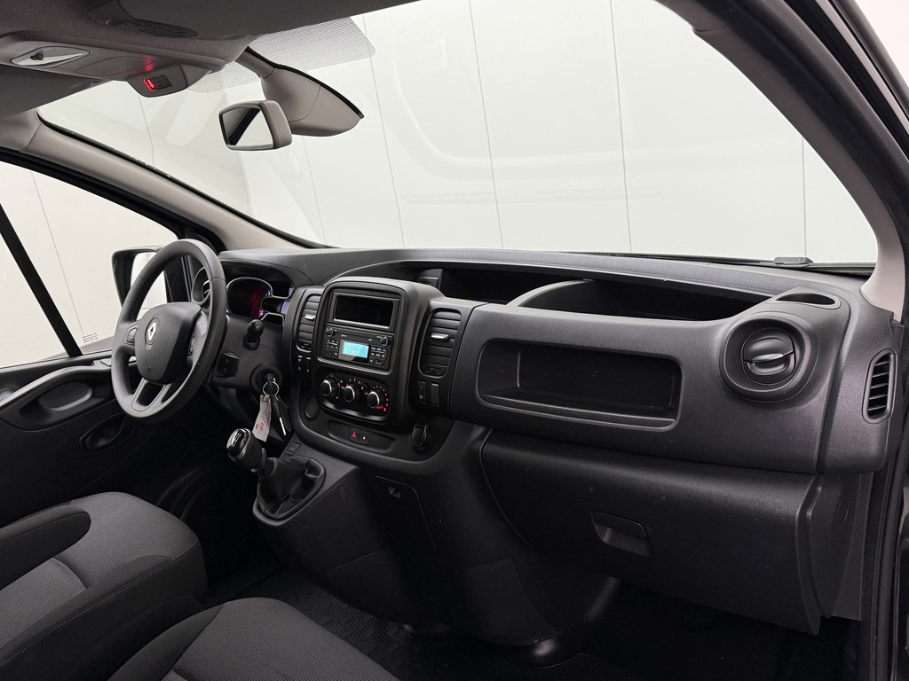 Renault Trafic 2.0DCi 120PK Lang | Airco | Camera | Cruise | 3-Persoons | Trekhaak 20