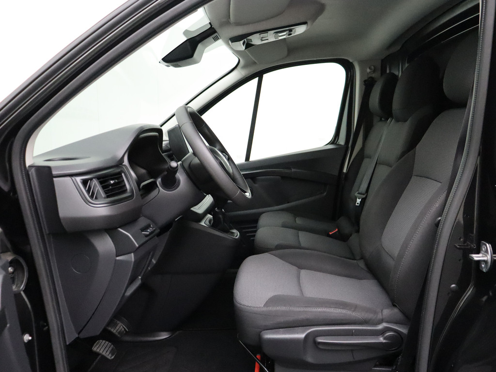 Renault Trafic 2.0DCi 130PK Lang Edition | Led | Multimedia | Camera | Trekhaak | Betimmering | 3-Persoons 18