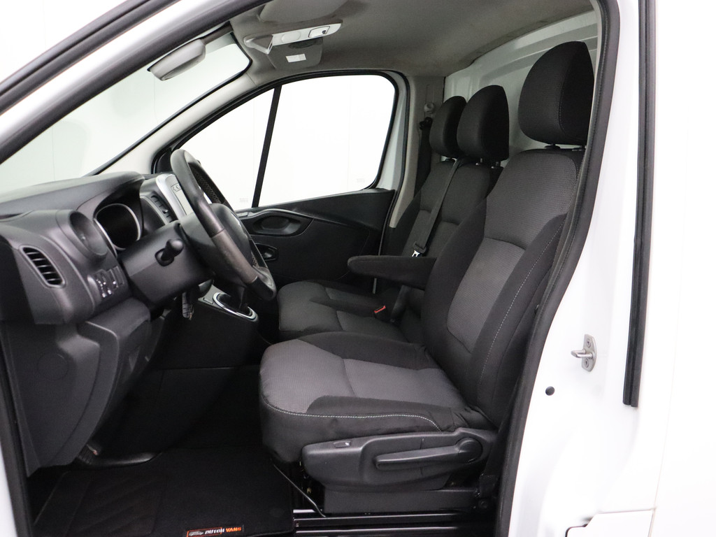 Renault Trafic 2.0DCi 145PK Automaat Lang | Navigatie | Camera Airco | 3-Persoons| Trekhaak 20