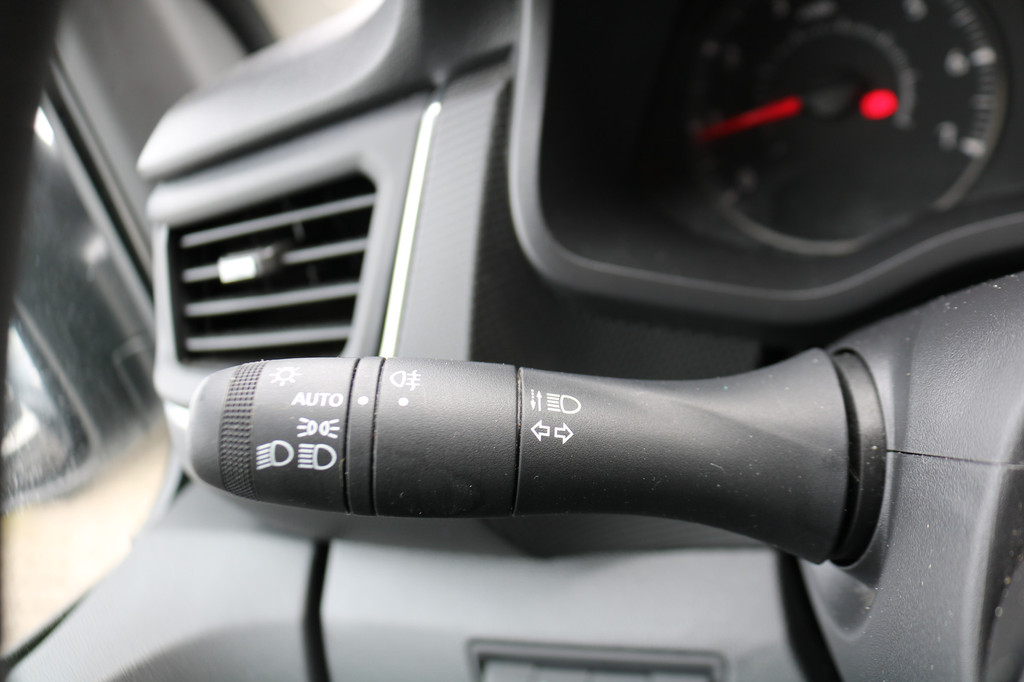 Renault Trafic 2.0 dCi 110pk L1 H1 Airco 14