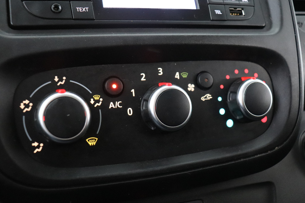 Renault Trafic 2.0 dCi 120PK - EURO 6 - Airco - Camera - ⬠12.900,- Excl. 11