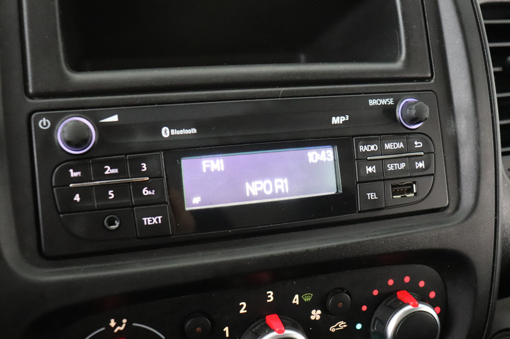 Renault Trafic 2.0 dCi 120PK - EURO 6 - Airco - Camera - ⬠12.900,- Excl. 12