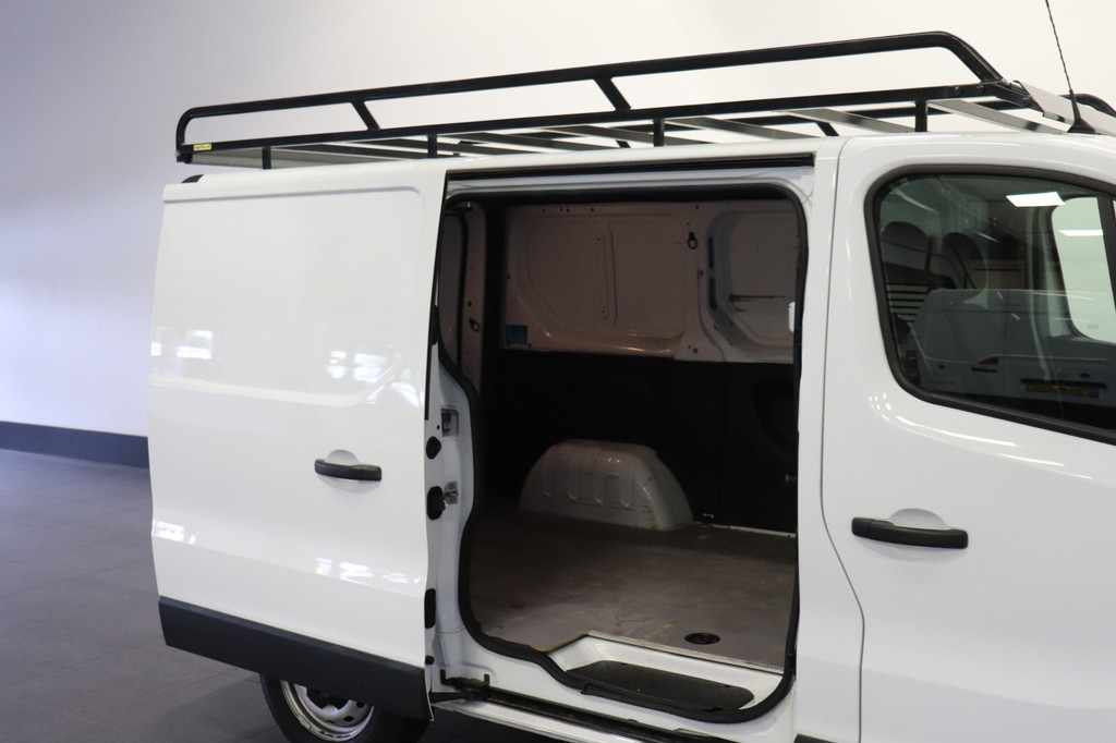 Renault Trafic 2.0 dCi 120PK - EURO 6 - Airco - Camera - ⬠12.900,- Excl. 17