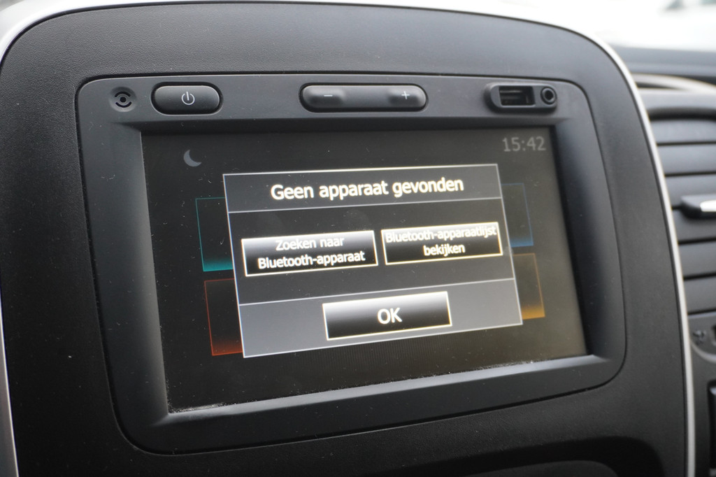 Renault Trafic 2.0 dCi 120PK 2x schuifdeur EURO 6 - Airco - Navi - Cruise - â¬11.950,- Excl. 12