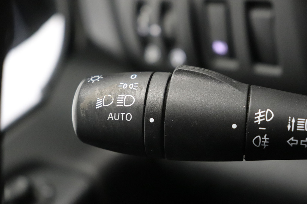 Renault Trafic 2.0 dCi 120PK EURO 6 - Airco - Cruise - Navi - ⬠11.900,- Excl. 17