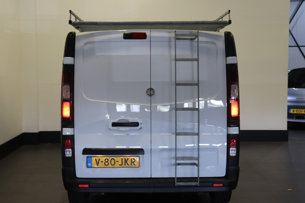Renault Trafic 2.0 dCi 120PK EURO 6 - Airco - Cruise - Navi - ⬠11.900,- Excl. 7