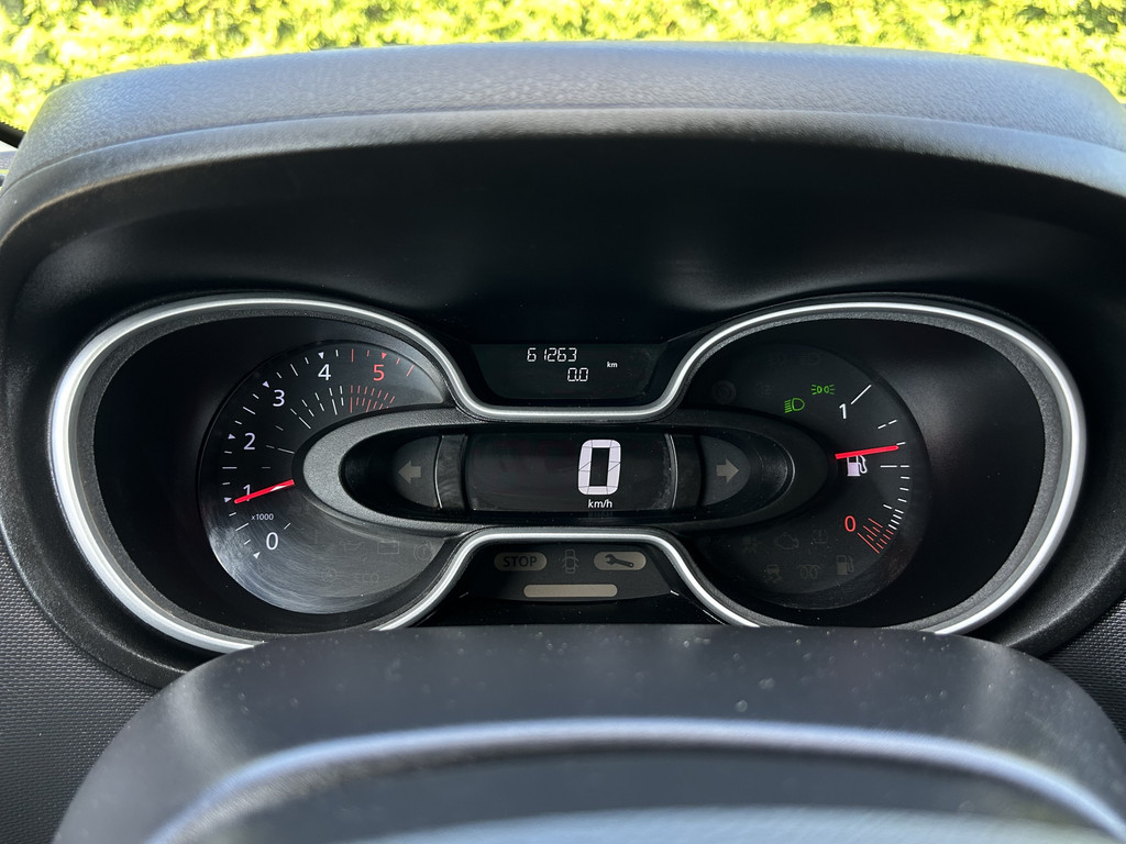 Renault Trafic 2.0 dCi 120 PK / L2H1 / 1e EIG. / IMPERIAAL / TREKHAAK / AIRCO / CRUISE / NAVI / 3-ZITS 11