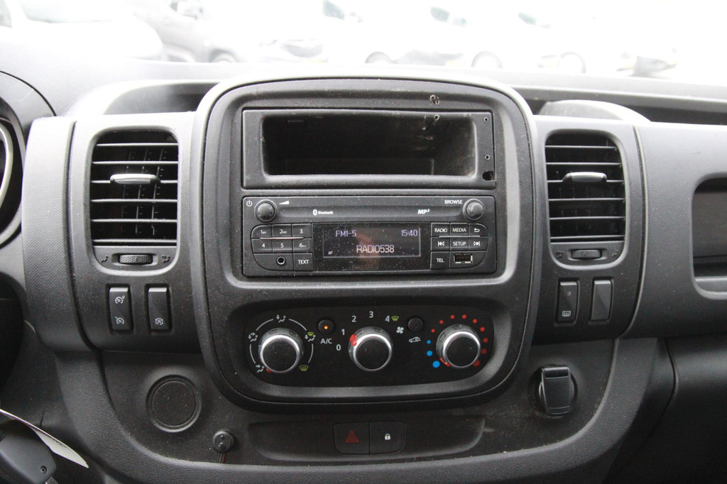 Renault Trafic 2.0 dCi 120 T29 L1H1 Comfort / Dubbele schuifdeur / Cruise / 3 zits / achterklep 19