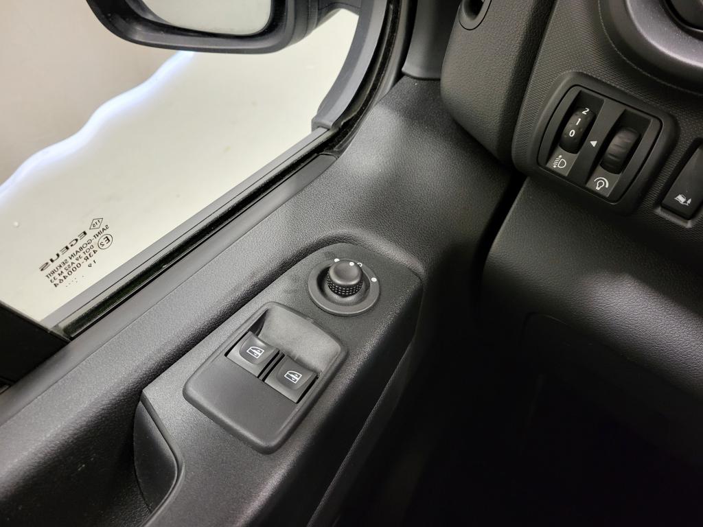 Renault Trafic 2.0dCi 120pk 2X Schuifdeur Trekhaak Euro 6! 12