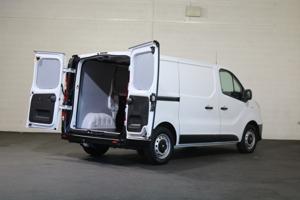 Renault Trafic 2.0 dCi 120pk L1 H1 Airco Navigatie 2x Schuifdeur 10