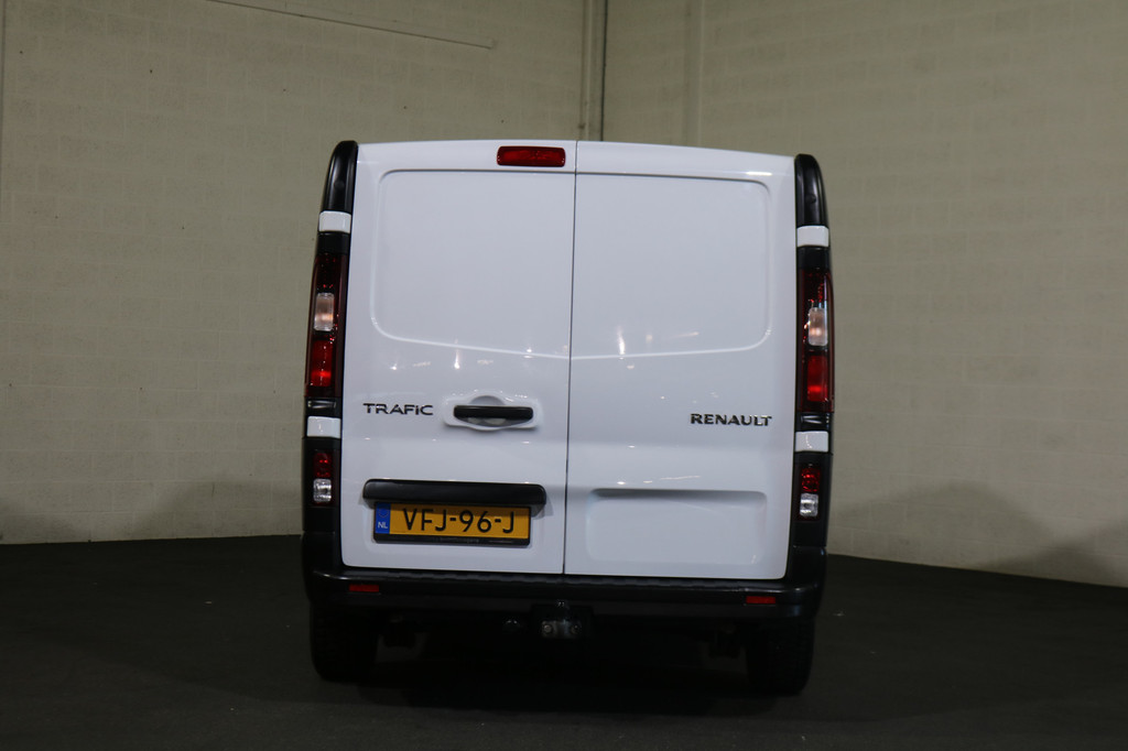 Renault Trafic 2.0 dCi 120pk L1 H1 Airco Navigatie 2x Schuifdeur 8