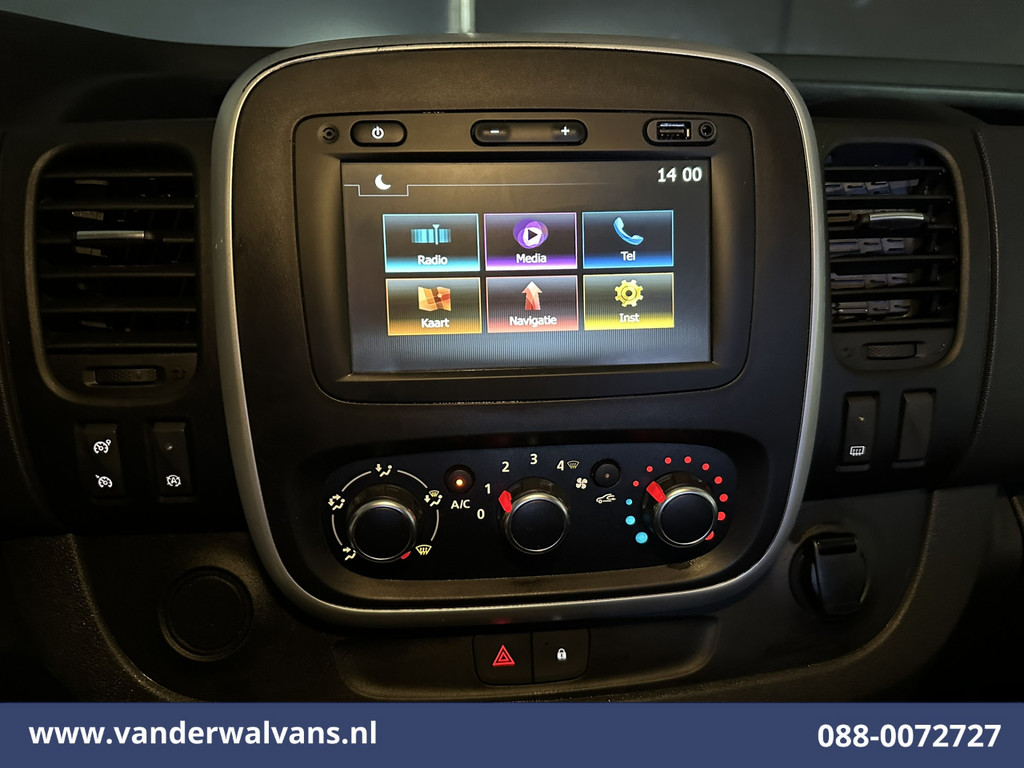 Renault Trafic 2.0 dCi 120pk L1H1 Euro6 Airco | LED | Navigatie | Cruisecontrol | Trekhaak | Omvormer Parkeersensoren, Bijrijdersbank 16