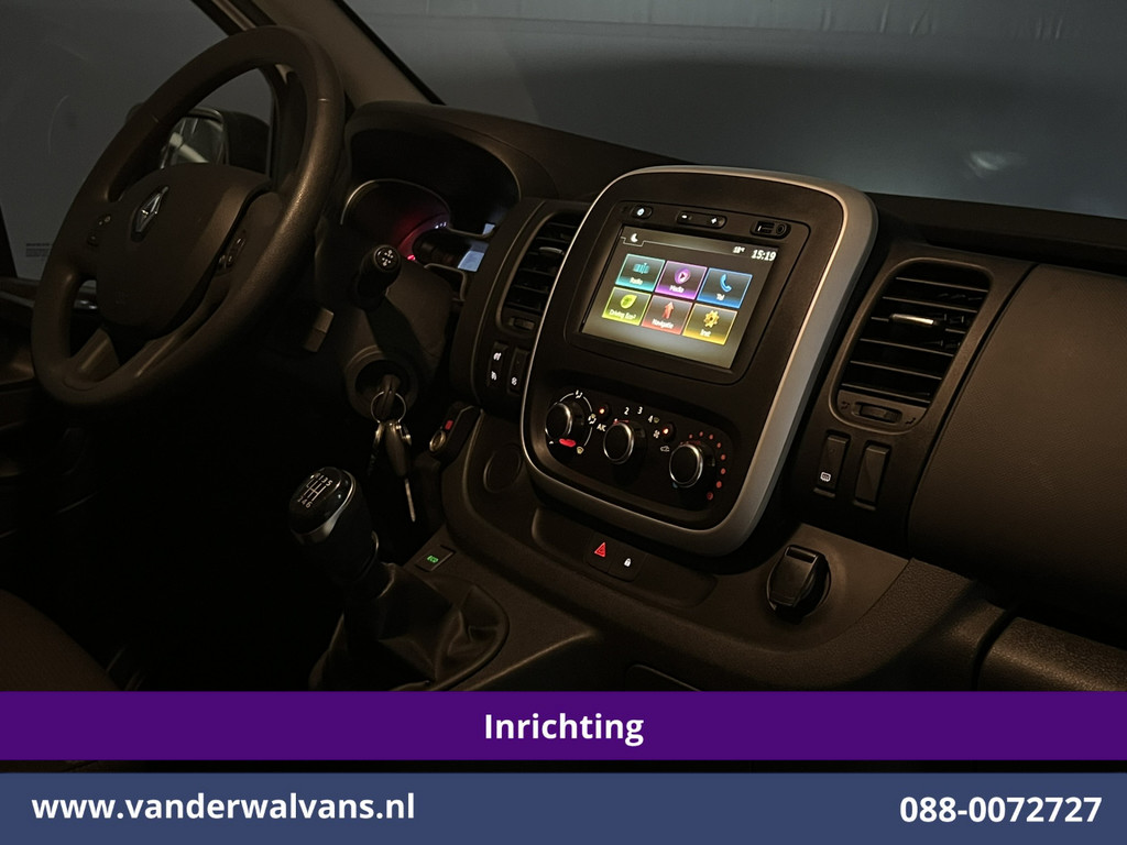 Renault Trafic 2.0 dCi 120pk L2H1 Inrichting Euro6 Airco | Camera | Navigatie | Trekhaak | LED | Cruisecontrol Parkeersensoren, Bijrijdersbank 16