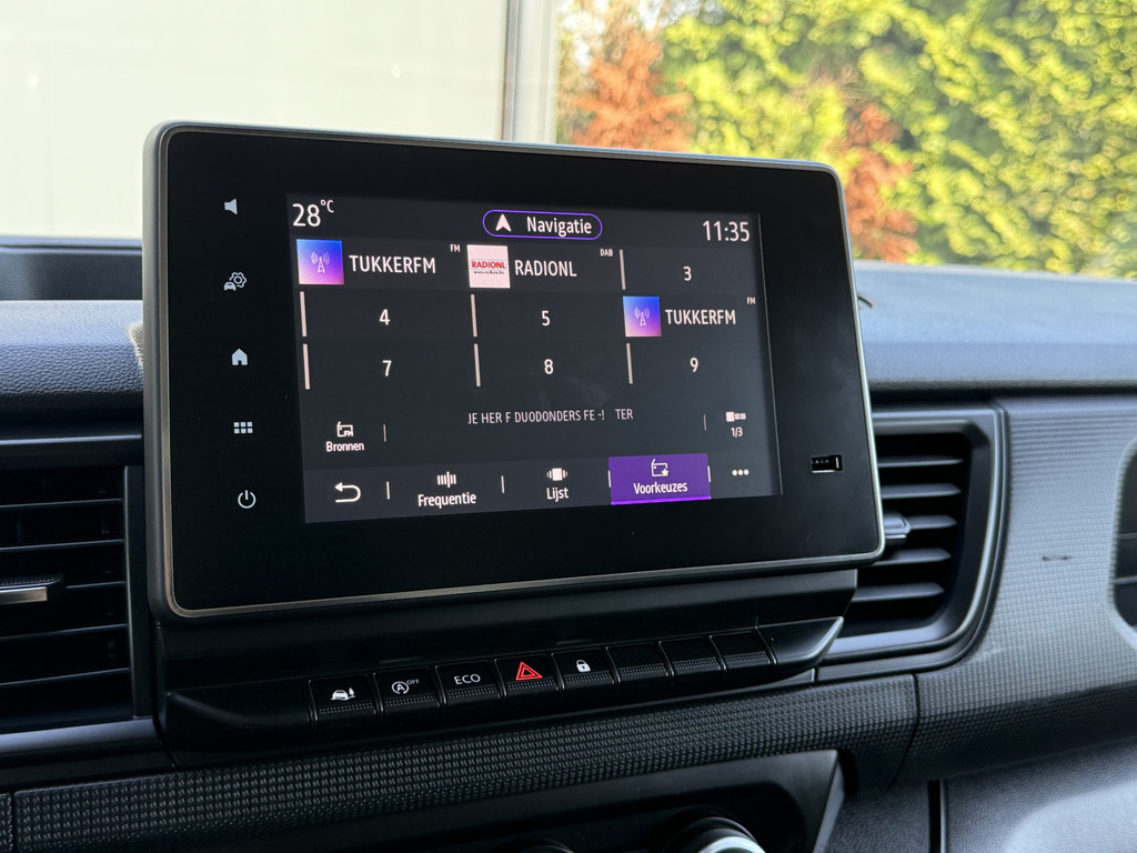 Renault Trafic 2.0 dCi 130 PK / L2H1 / WORK EDITION / TREKHAAK / AIRCO / CRUISE / CAMERA / LED / 3-ZITS 15