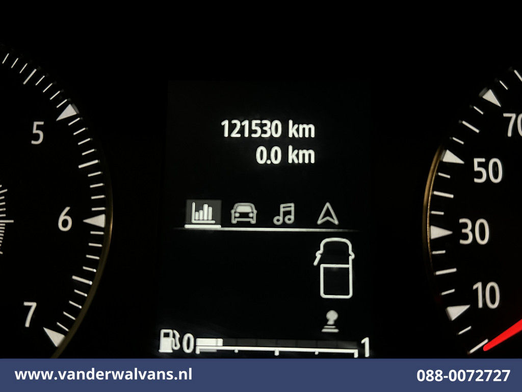 Renault Trafic 2.0 dCi 131pk L2H1 Euro6 Airco | Navigatie | LED | Cruisecontrol | Parkeersensoren Bijrijdersbank 19