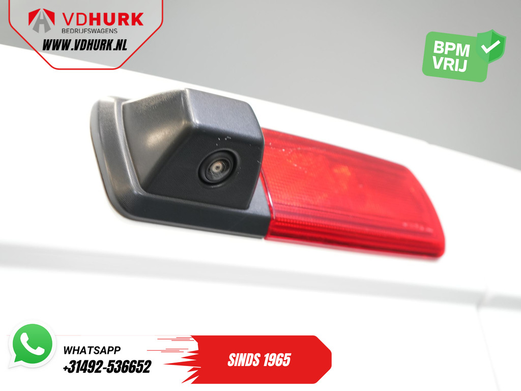 Renault Trafic 2.0 dCi 145 pk BPM VRIJ Inrichting/ Standkachel/ Stoelverw/ CarPlay/ Camera/ PDC/ Cruise/ Airco 19