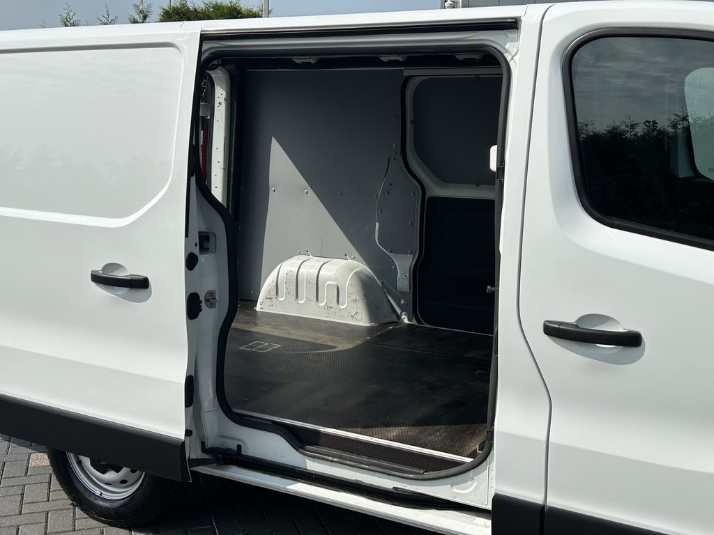 Renault Trafic 2.0 dCi 146 PK AUTOMAAT / L1H1 / 1e EIG. / 2X SCHUIFDEUR / AIRCO / CRUISE / NAVI / BLUETOOTH 9