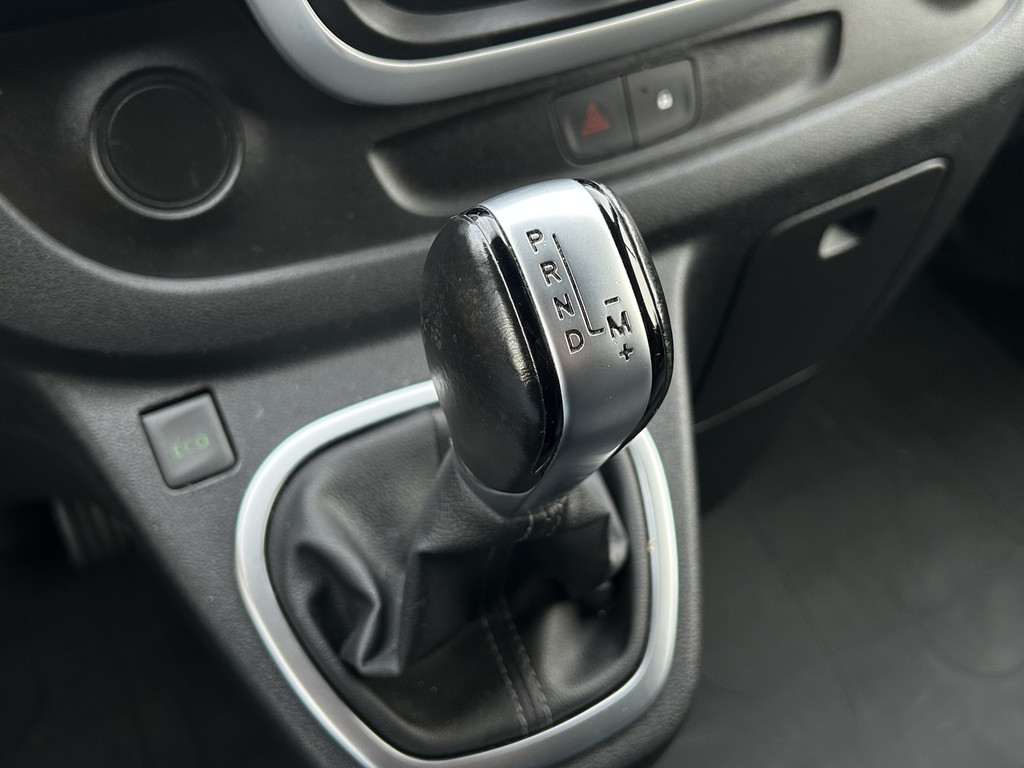 Renault Trafic 2.0 dCi 146 PK AUTOMAAT / L1H1 / 1e EIG. / 55.256 KM !! / AIRCO / CRUISE / NAVI / APPLE CARPLAY / 3-ZITS 18