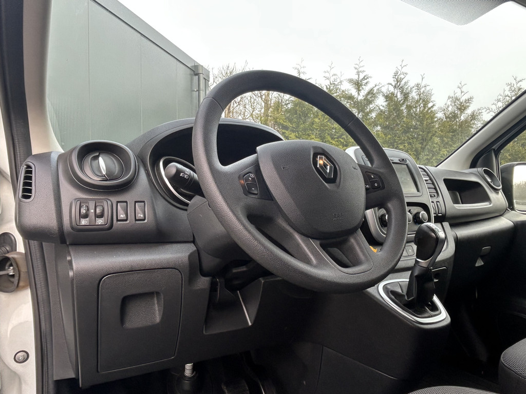 Renault Trafic 2.0 dCi 146 PK AUTOMAAT / L1H1 / 1e EIG. / 55.256 KM !! / AIRCO / CRUISE / NAVI / APPLE CARPLAY / 3-ZITS 7