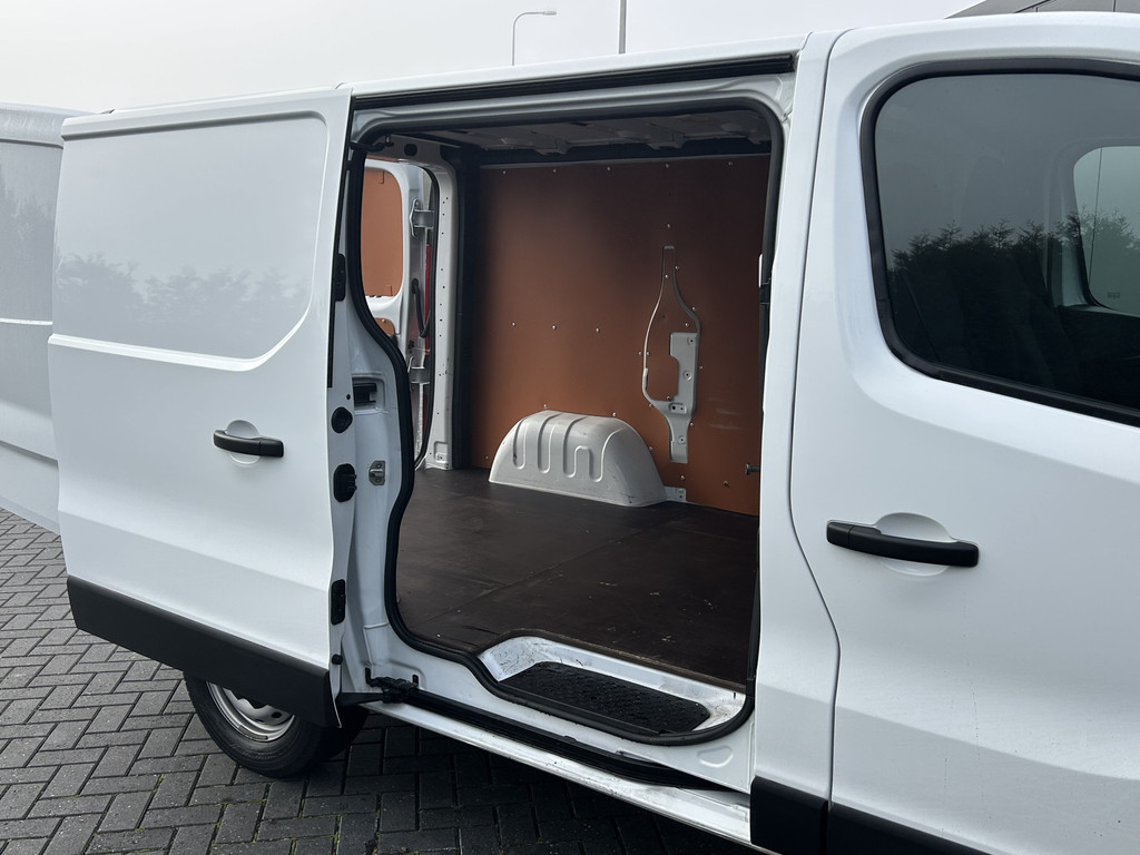 Renault Trafic 2.0 dCi 146 PK AUTOMAAT / L1H1 / 1e EIG. / 55.256 KM !! / AIRCO / CRUISE / NAVI / APPLE CARPLAY / 3-ZITS 9