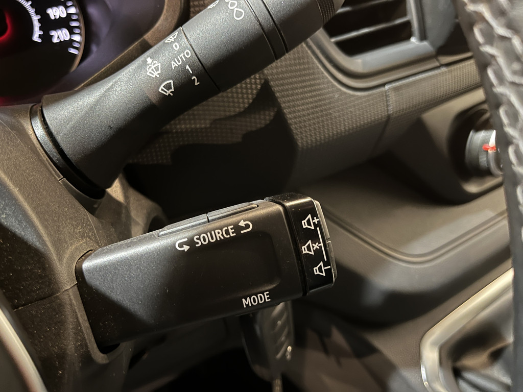 Renault Trafic 2.0 dCi 150 PK L2H1 DC Dubbel Cabine Automaat Work Edition / Euro 6 / Airco / Cruise Control / CarPlay / Trekhaak / LMV / PDC / 45.600 KM !! 19