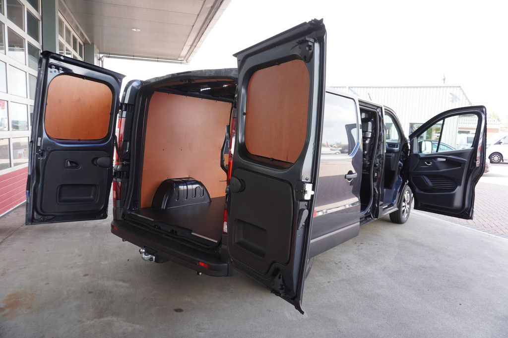 Renault Trafic 2.0 dCi 150PK T30 L2H1 Luxe Schuifdeur L / R Nr. V127 | Climate | Adapt. Cruise | Navi | Trekhaak | Betimmering 12