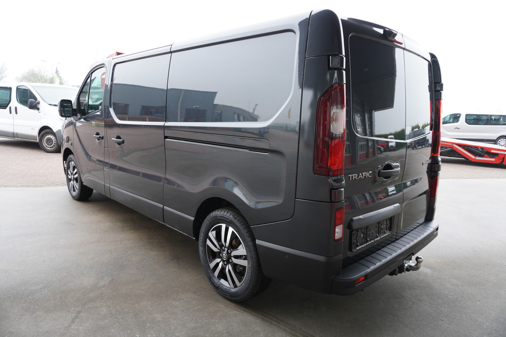 Renault Trafic 2.0 dCi 150PK T30 L2H1 Luxe Schuifdeur L / R Nr. V127 | Climate | Adapt. Cruise | Navi | Trekhaak | Betimmering 15