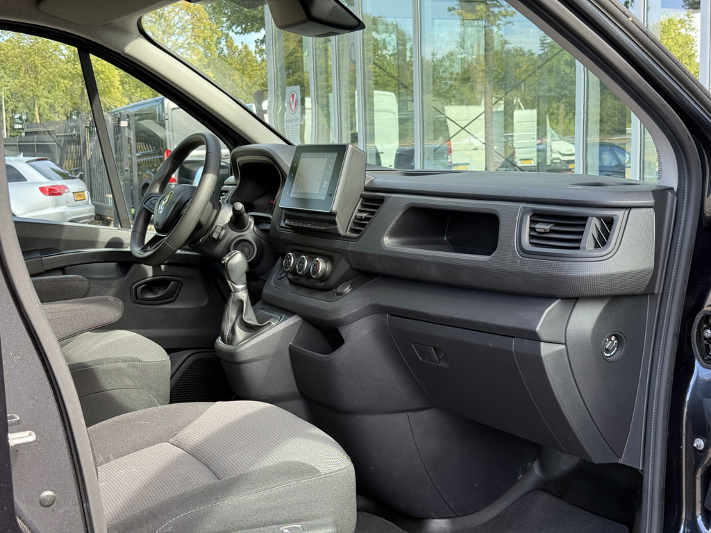 Renault Trafic 2.0 dCi 150 T29 L2H1 DC Business | NL-auto | 1e Eig | 2x Schuifd. | Trekhaak | Stoelverw. | Navi | LED 12