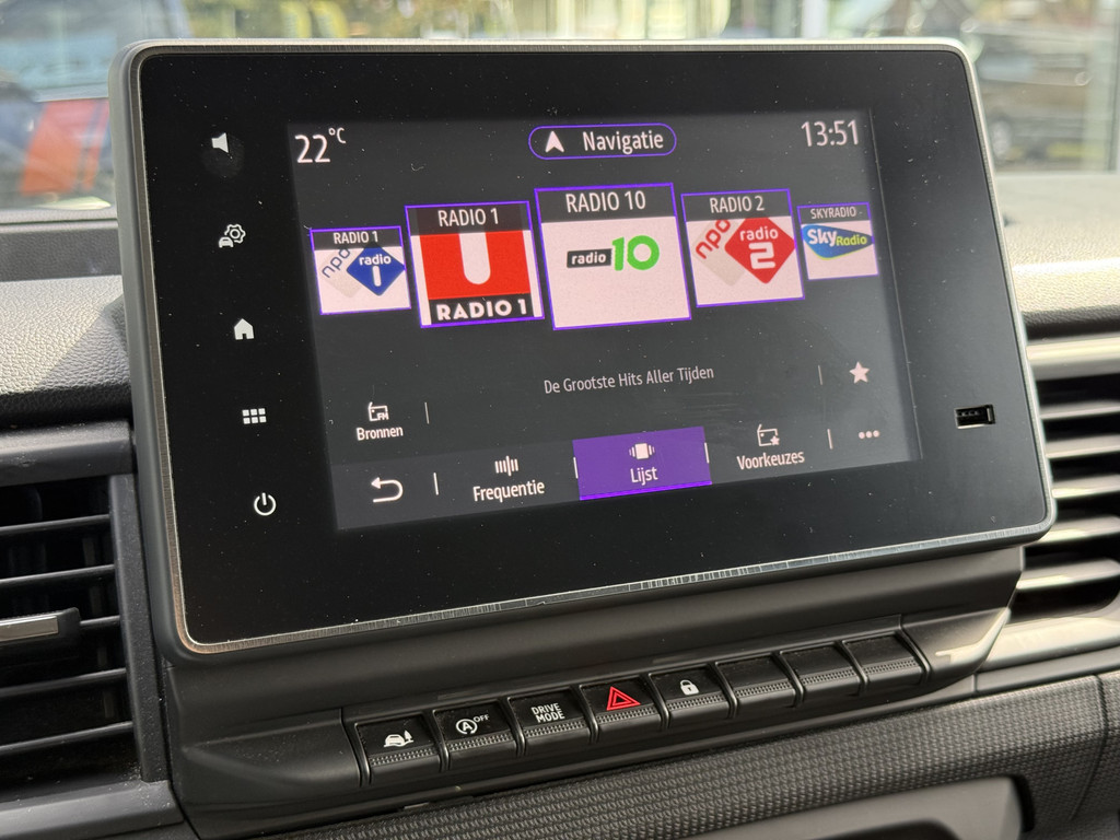 Renault Trafic 2.0 dCi 150 T29 L2H1 DC Business | NL-auto | 1e Eig | 2x Schuifd. | Trekhaak | Stoelverw. | Navi | LED 21