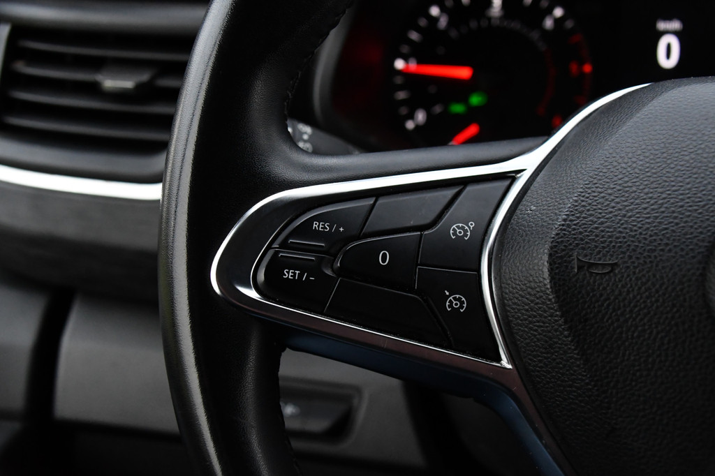 Renault Trafic 2.0 dCi 150 T30 L2H1 Luxe Camera, Cruise, Carplay, Automaat, 2 x Schuifdeur, Trekhaak, Clima, LED, Sensoren, Uniek! 17