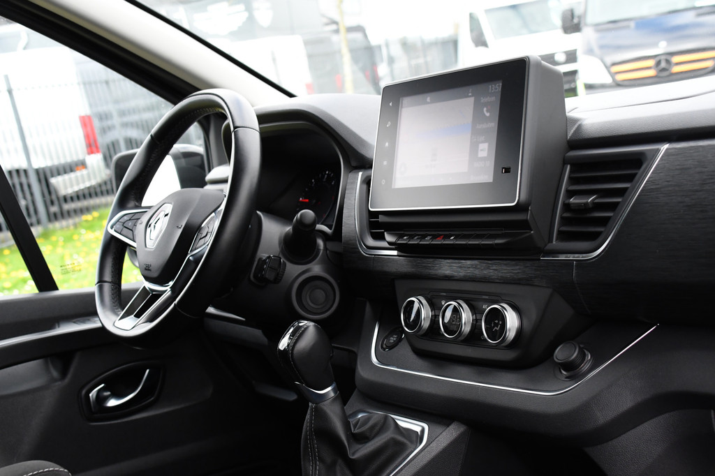 Renault Trafic 2.0 dCi 170 T29 L2H1 DC Luxe Black Edition Camera, Cruise, Carplay, 170PK, 2 x Schuifdeur, LED, Stoelverwarming, Clima, Keyless, Uniek! 13