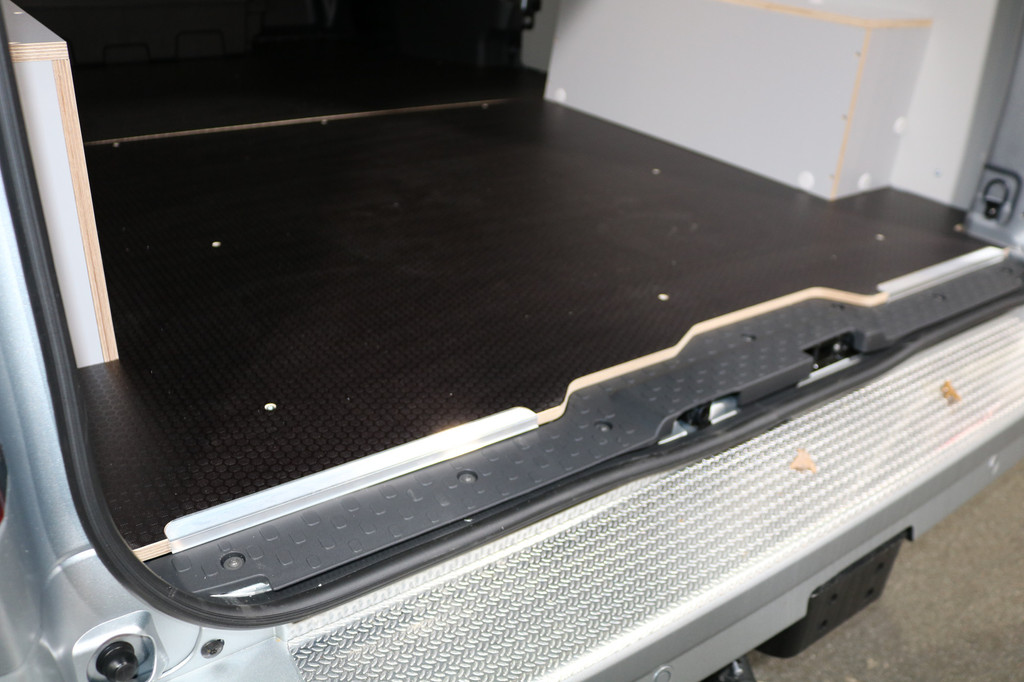 Renault Trafic 2.0 dCi 170pk DC Automaat Airco Navigatie Camera Trekhaak Facelift 18