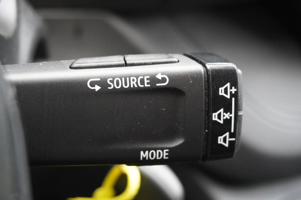 Renault Trafic 2.0 dCi L2 EURO 6 - Airco - Cruise - Carplay - â¬15.950,- Excl. 12