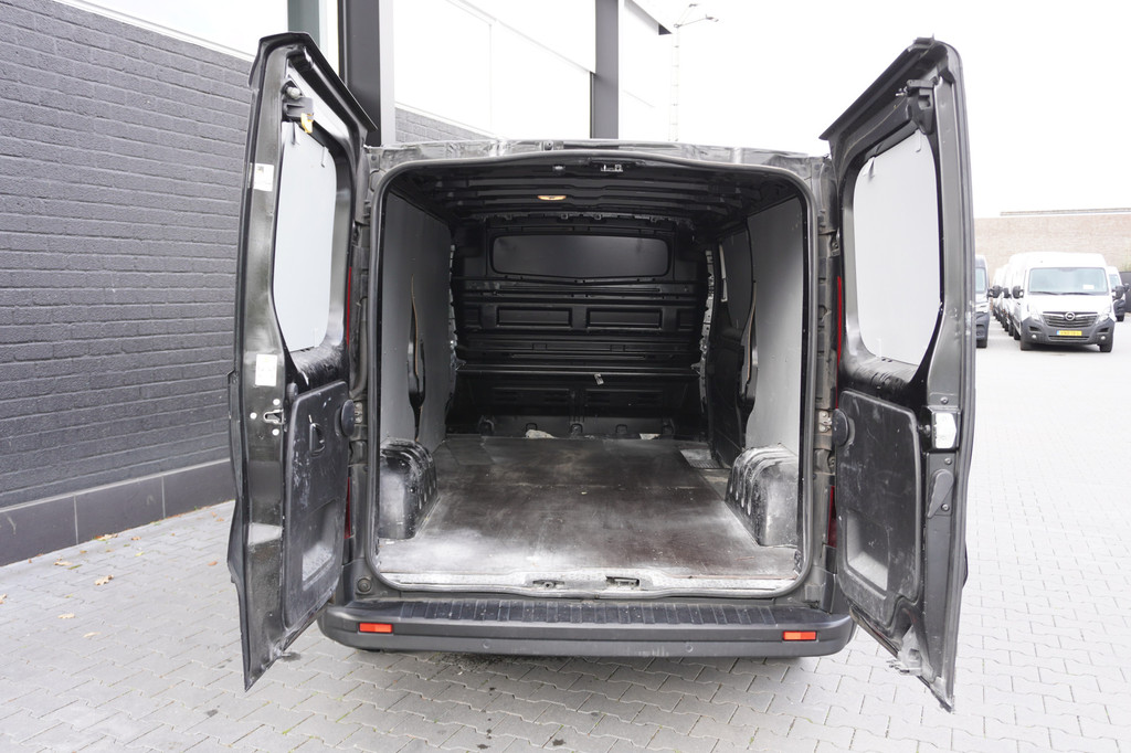 Renault Trafic 2.0 dCi L2 EURO 6 - Airco - Cruise - Carplay - â¬15.950,- Excl. 7