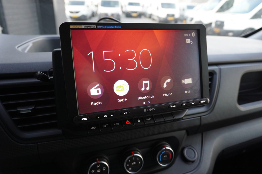 Renault Trafic 2.0 dCi L2 EURO 6 - Airco - Cruise - Trekhaak - â¬21.900,- Excl. 12