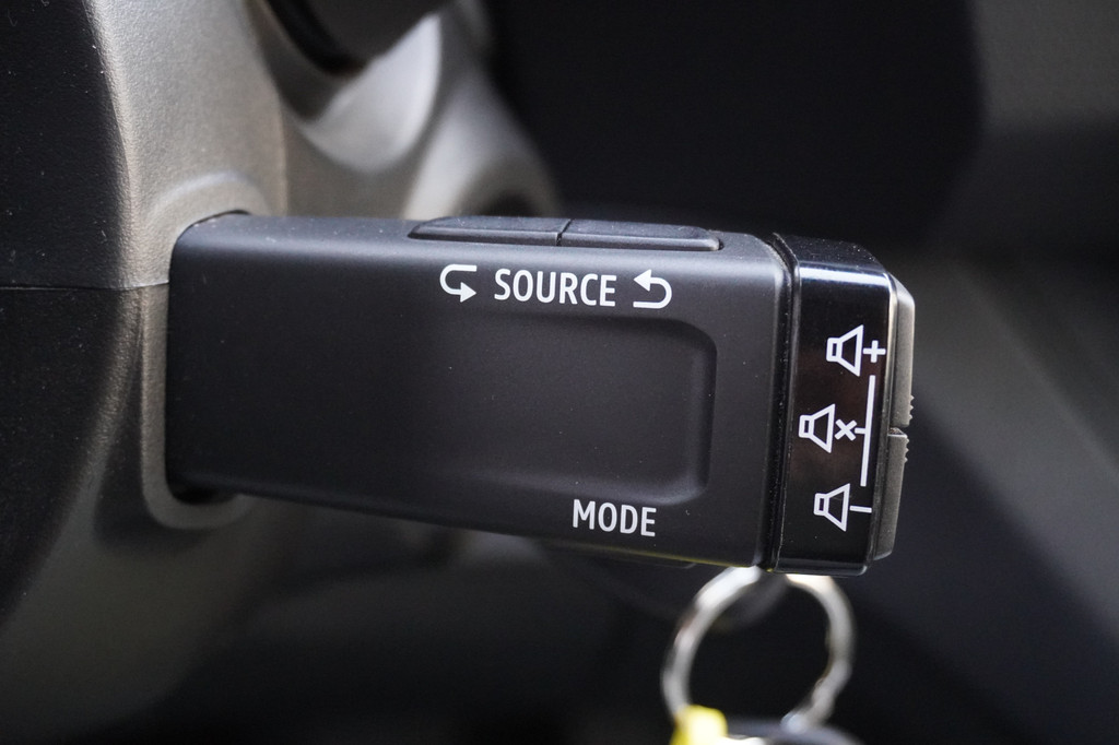 Renault Trafic 2.0 dCi L2 EURO 6 - Airco - Cruise - Trekhaak - â¬21.900,- Excl. 17