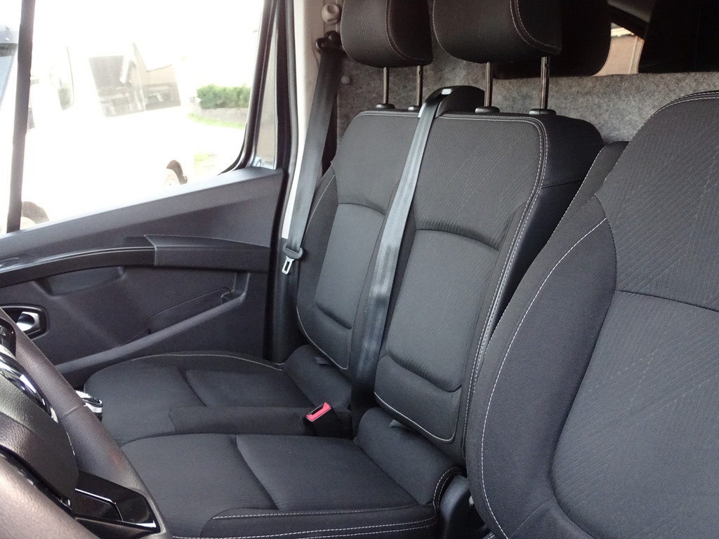 Renault Trafic 2.0 dCi L2H1 Euro 6 BPM Vrij 18