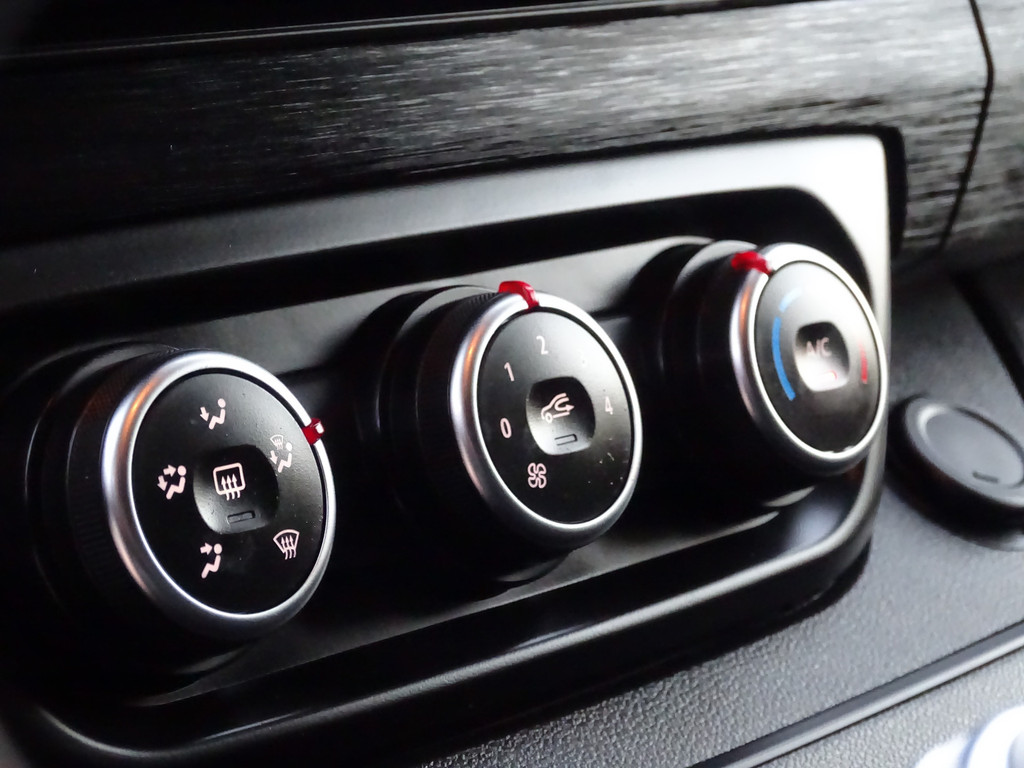 Renault Trafic 2.0 dCi L2H1 Euro 6 BPM Vrij 19