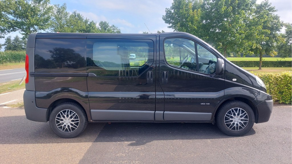 Renault Trafic 2.0 dCi T27 L1H1 DC AIRCO BJ 2008 12