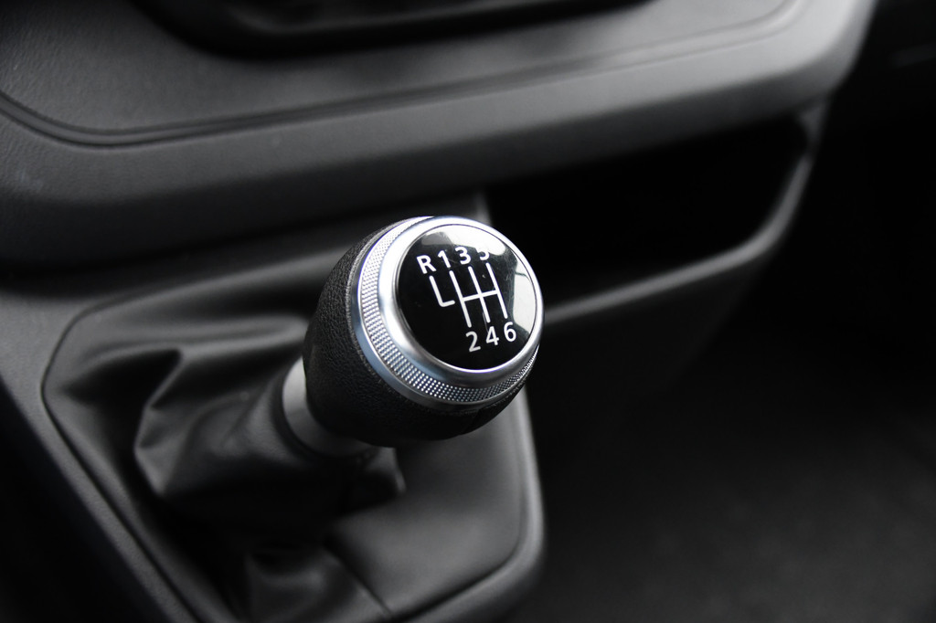 Renault Trafic 2.0 dCi T29 L1H1 PB Edition Camera, Cruise, Carplay, LED, Sensoren, Trekhaak, Multimedia, UNIEK! 21