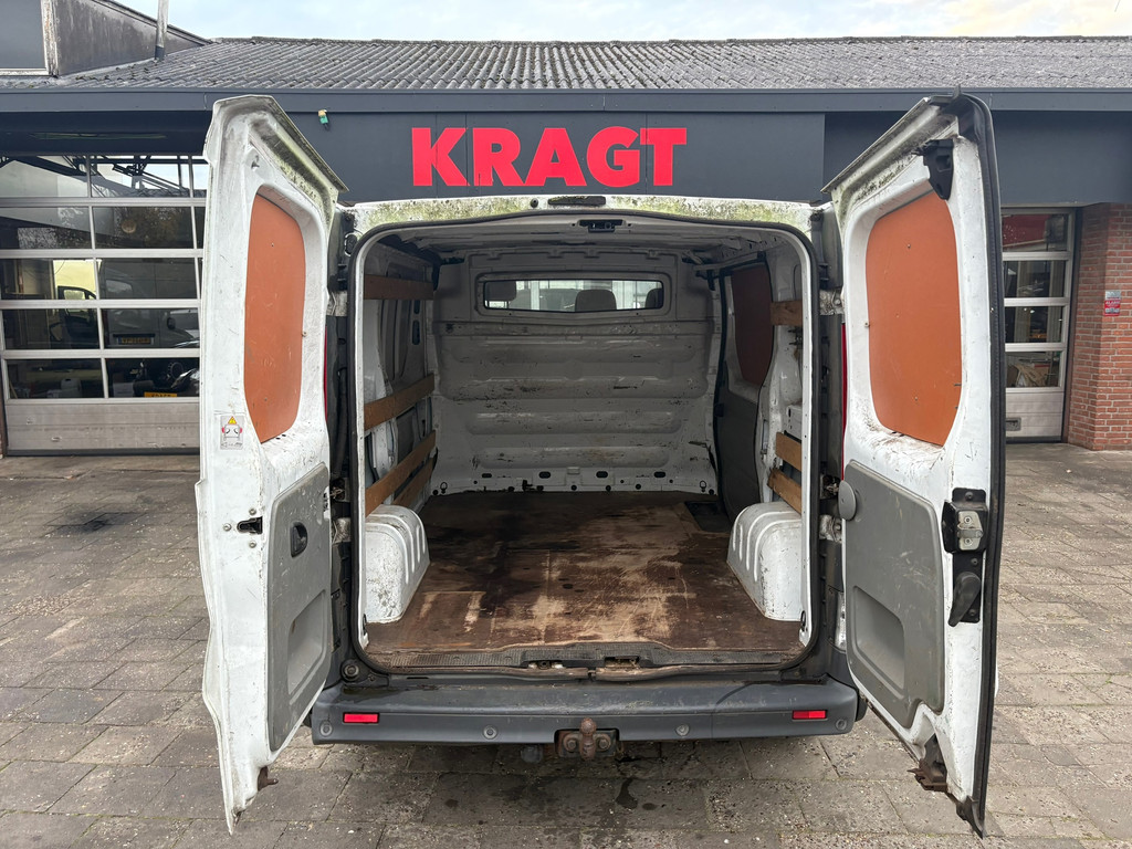 Renault Trafic 2.0 dCi T29 L1H2|NAP|airco|navi|trekhaak|drie zitplaatsen|elektrisch pakket/APK 24-07-2026 12