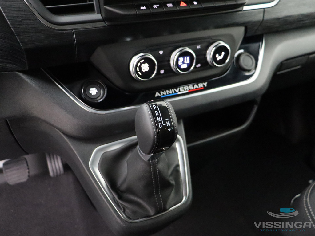 Renault Trafic L2H1 170 pk Anniversary Edition Automaat Dubbele Cabine Zwart 13