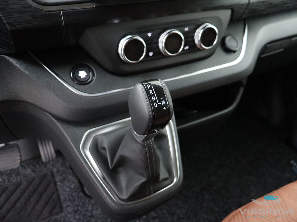 Renault Trafic L2H1 170 pk Vissinga Special Leder interieur 14
