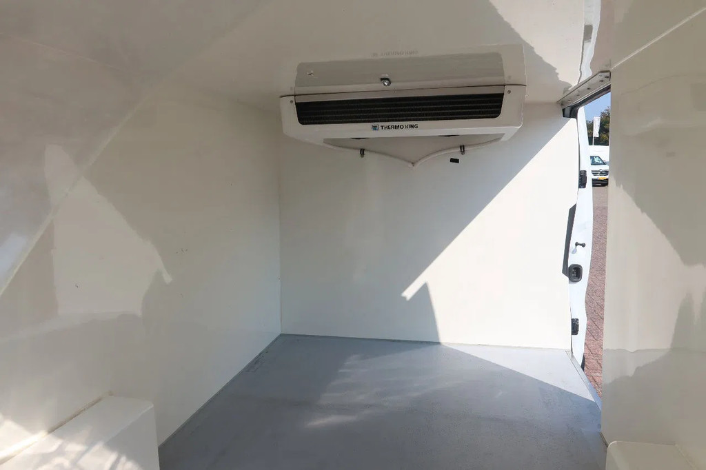 Renault Trafic L2/H1 Koelwagen 11