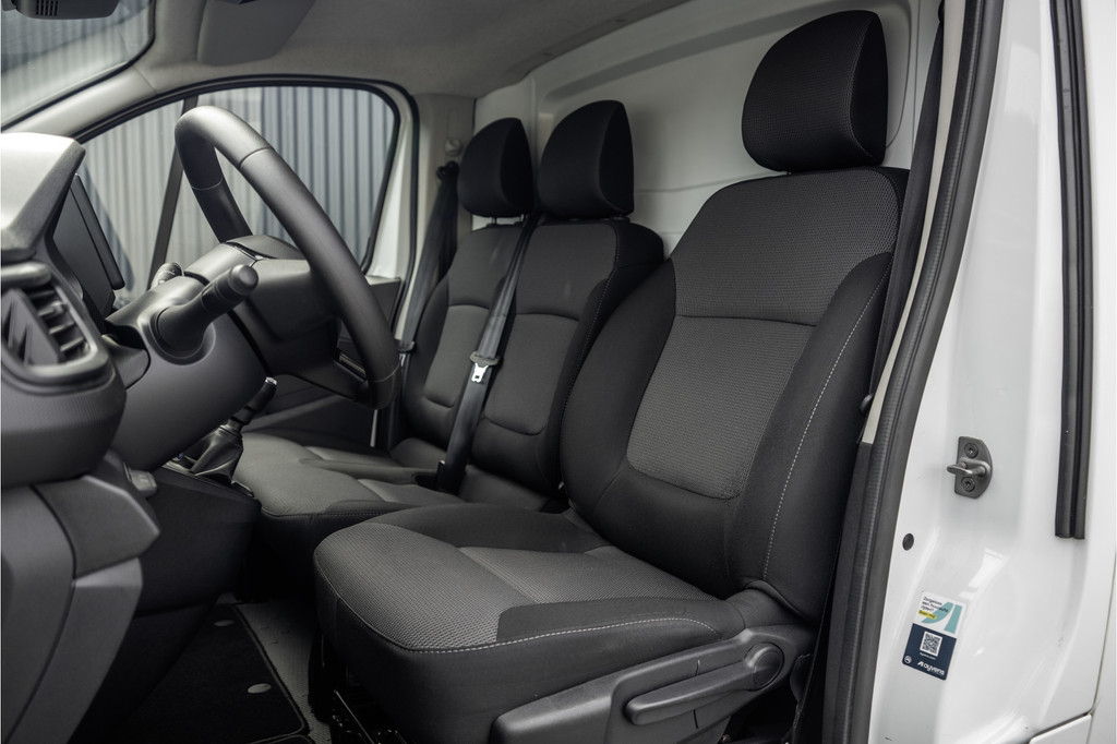 Renault Trafic dCi 110 T30 L2H1 | Navigatie | 3-Zits | Cruise | PDC | Airco | Euro 6 14